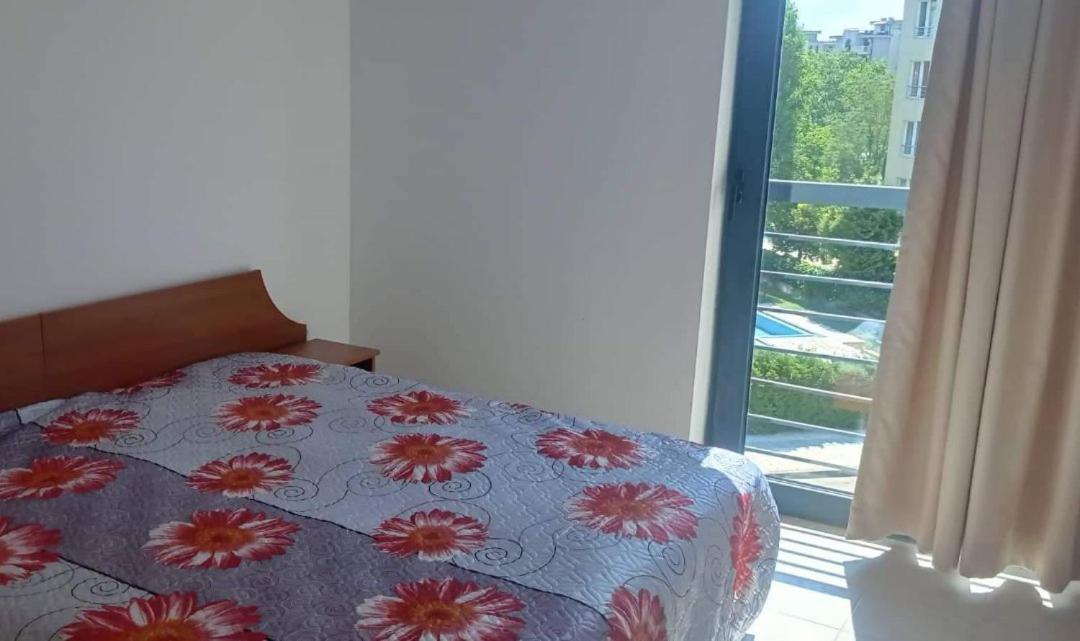 Modern 2 Bedroom Apartment In Top Location In Sunny Beach Just 150 Meters From Casino Platinum Exterior photo